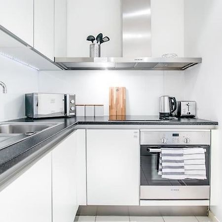 Pluxa Azure Cubic - Azure Cityview, Corporate Stays Welcome Birmingham Buitenkant foto